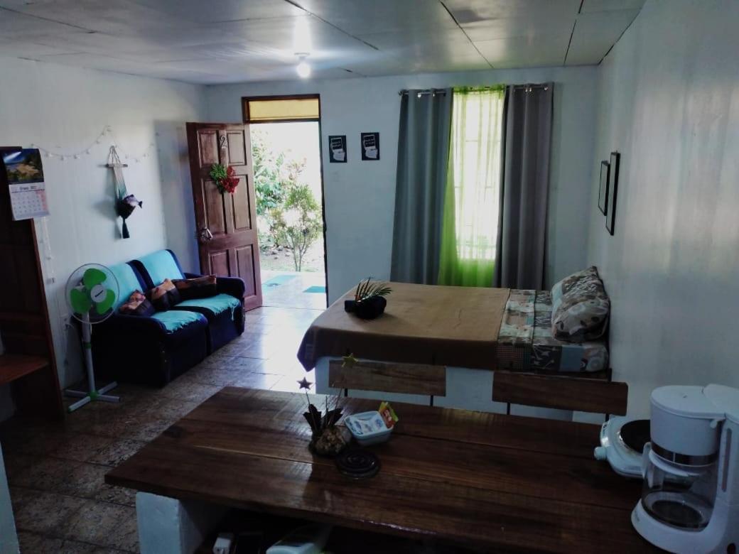 Magic Flower Rooms Cahuita Exterior photo